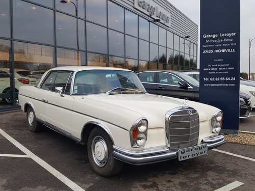 Mercedes 250 SE Coupé 1967 W111