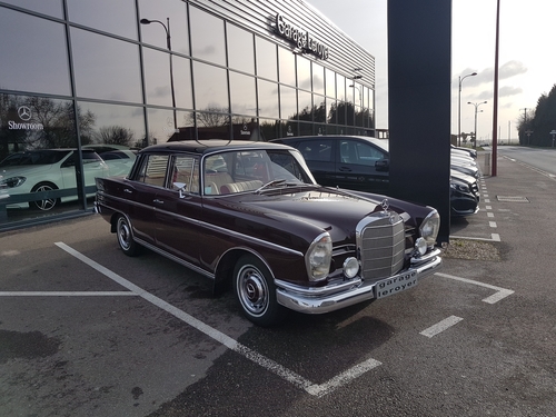 Mercedes 220 b Type W111 de 1965